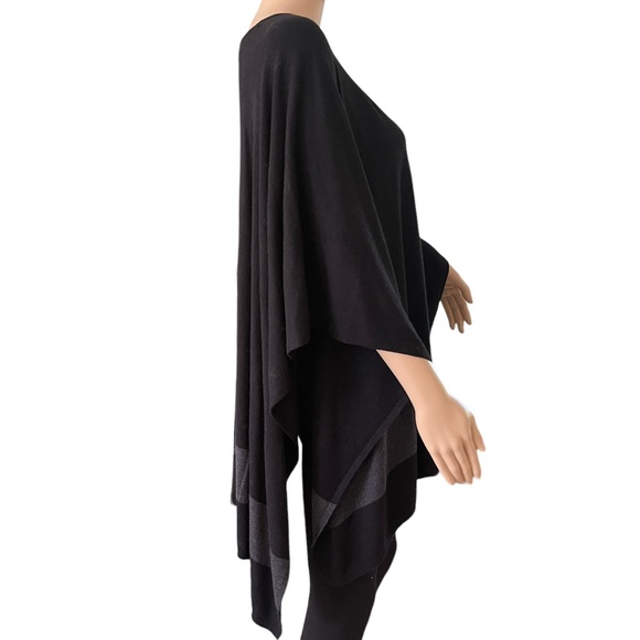 Vertical Design   Lightweight Black Poncho With Single Band of Gray   Size L/XL - Picture 5 of 14